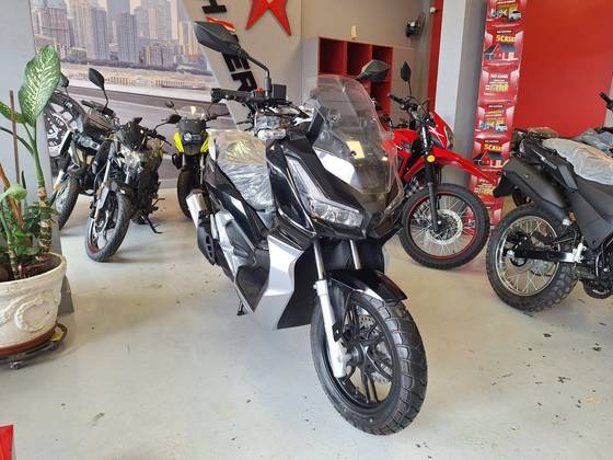 SHINERAY URBAN 150 EFI SHINERAY URBAN 150 EFI